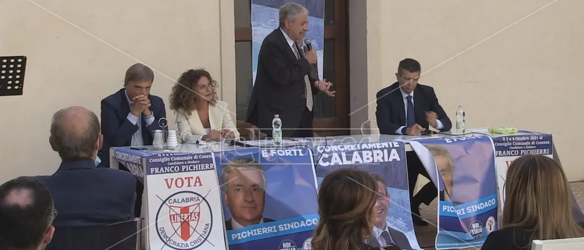 Comunali Cosenza, l’ex ministro Maurizio Lupi lancia il candidato Franco Pichierri
