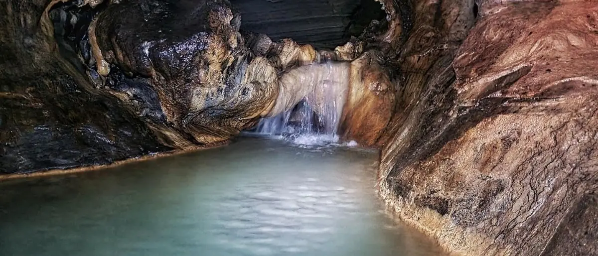 Alla scoperta delle grotte di Verzino, uno spettacolare tunnel naturale di 5 chilometri nel Crotonese