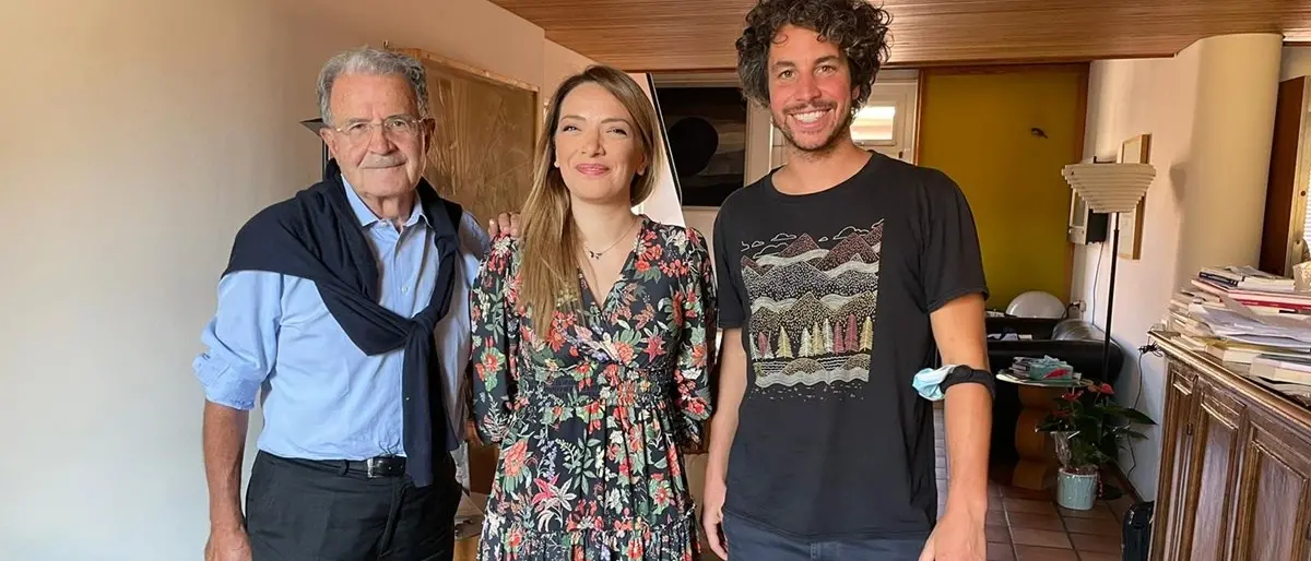Due Sardine a pranzo da Prodi, Cristallo pubblica le foto dell’incontro con il Professore