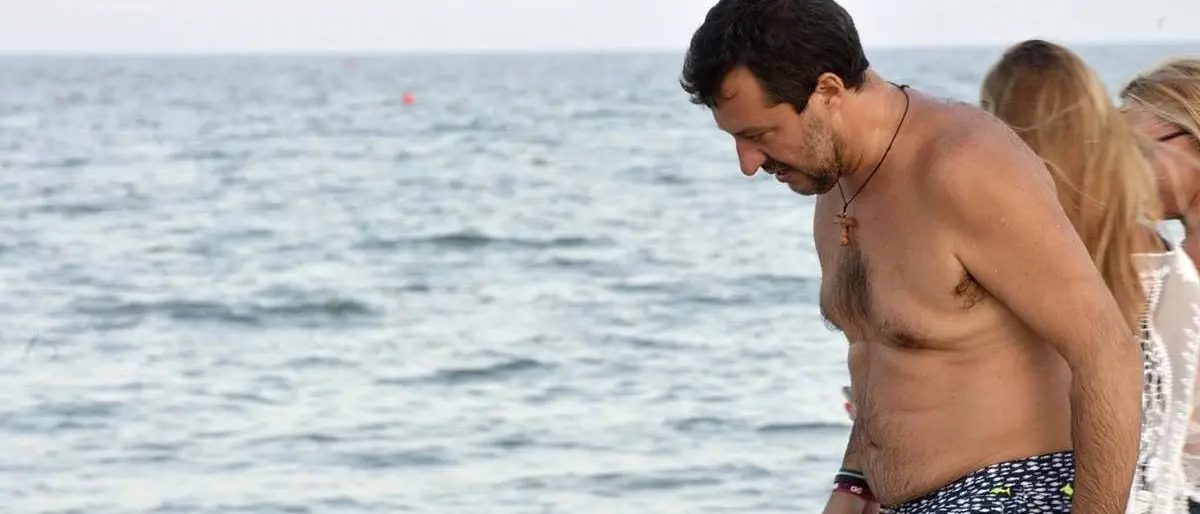 Il Salvini di governo vede vacillare la sua leadership sotto i colpi di Giorgetti e Meloni