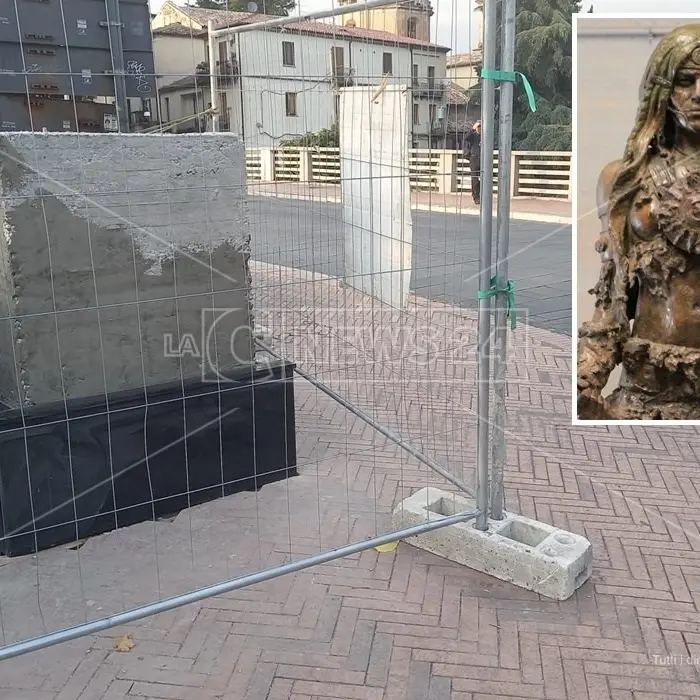 Cosenza, la Soprintendenza blocca l’installazione della Donna Brettia