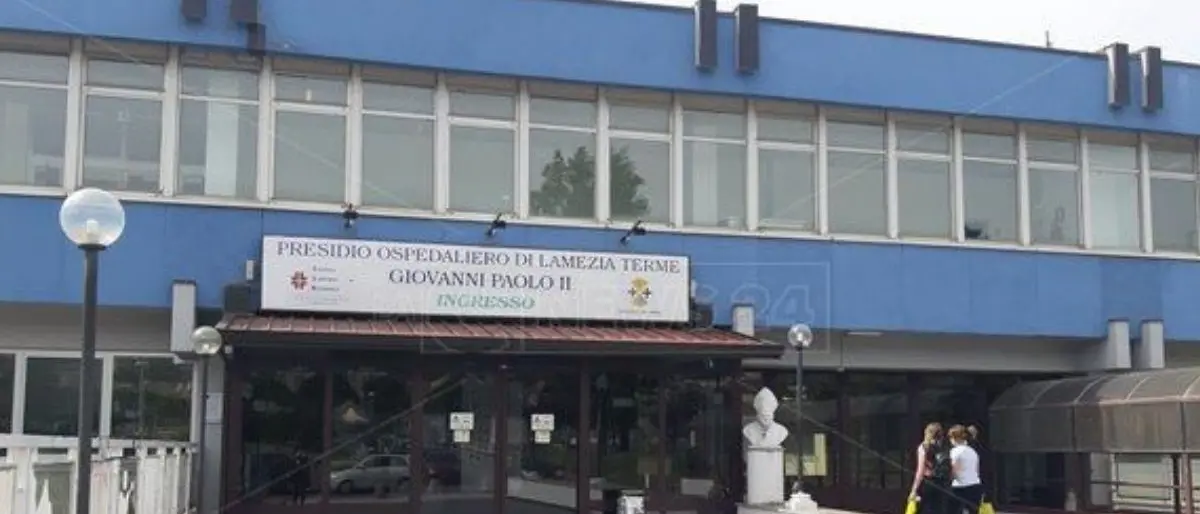Lamezia, in ospedale personale carente e senza indennità: la denuncia del sindacato