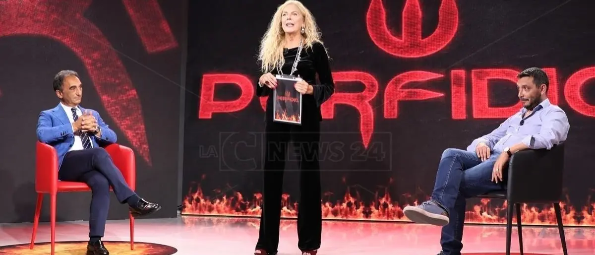 Sindaci contro a Perfidia, Abramo: «La Calabria ai calabresi». Conia: «Voi quelli della doppia morale» - VIDEO