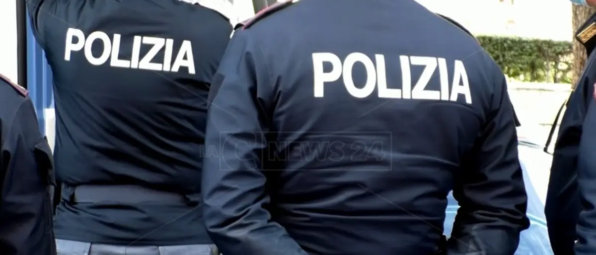 Scoperte due pasticcerie abusive nel Crotonese: sanzioni per oltre 10mila euro