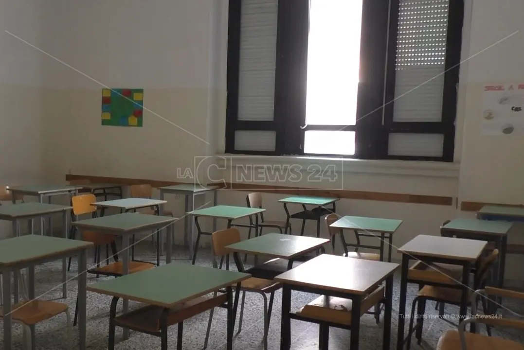 Scuola Calabria, al via le nomine di docenti e personale Covid: pioggia di richieste da Reggio e Cosenza