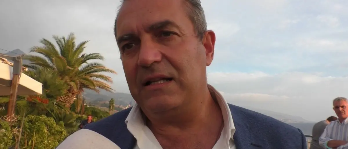 Regionali Calabria, de Magistris oggi è soddisfatto: «130mila voti puliti, ripartiamo subito»