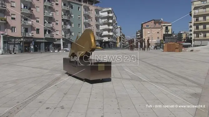 Inchiesta su piazza Bilotti a Cosenza, al via il processo per 13 persone: ecco le accuse della Procura