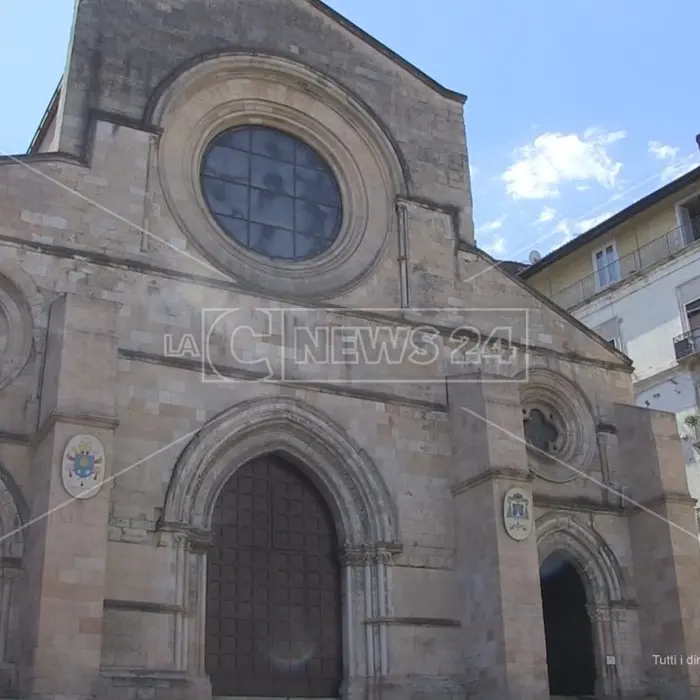 Cosenza, l’Arcivescovo Nolè apre il Sinodo diocesano in Cattedrale