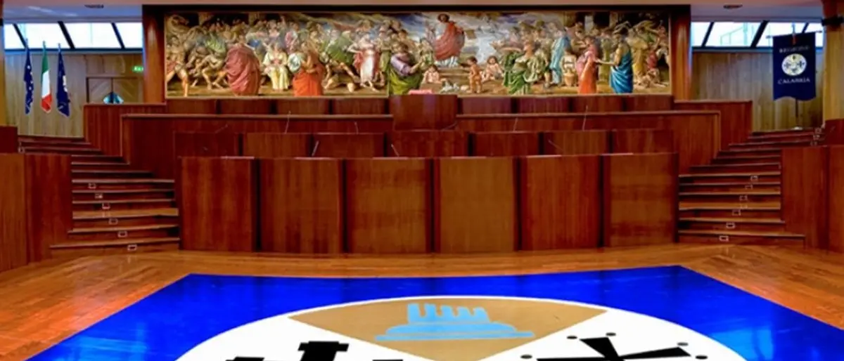 Regione, da destra a sinistra si apre la stagione dei ribelli