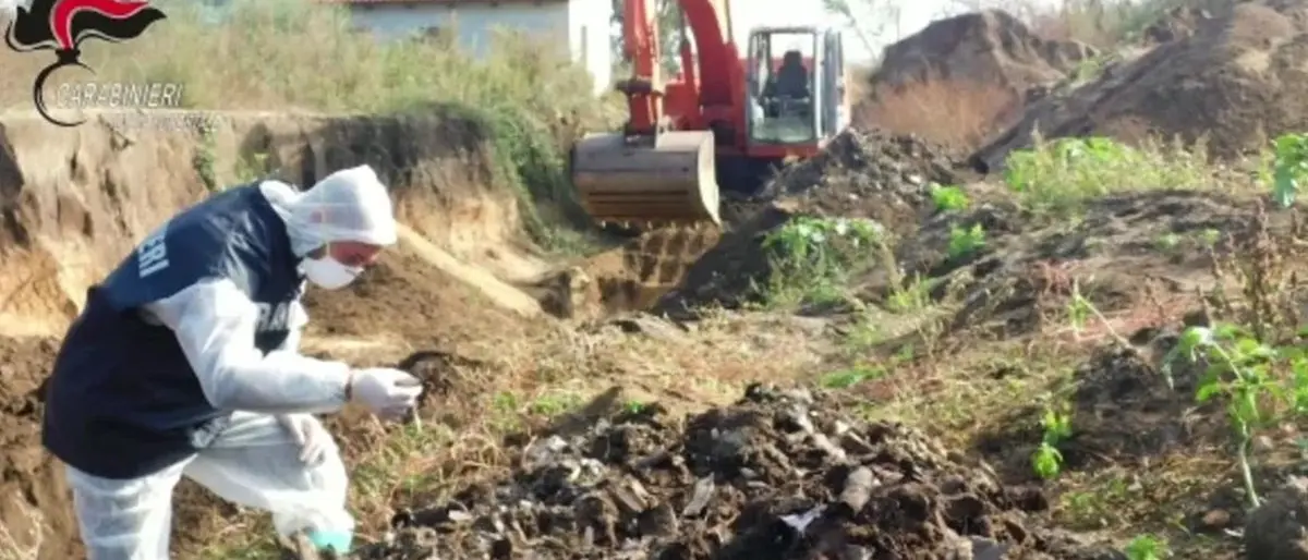 Arresti per traffico illecito di rifiuti e disastro ambientale, il Wwf: «Effetti devastanti sulla salute»
