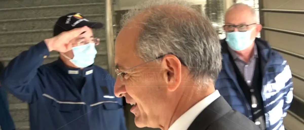 Lamezia Terme, ecco la nuova giunta comunale: lasciano Luzzo e Dattilo