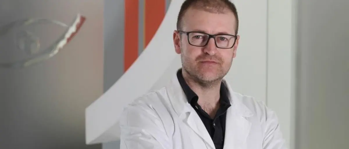 Sanità, il chirurgo oculista: «Liste d’attesa infinite, calabresi costretti a migrare per operarsi»