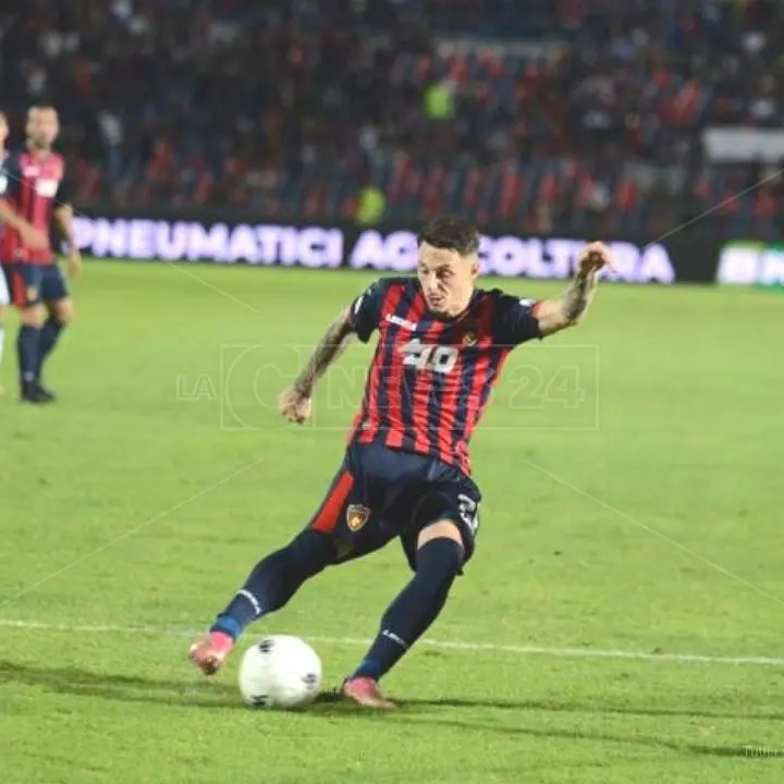 Serie B, Cosenza con 700 fan al seguito. Zaffaroni ha due dubbi per Benevento