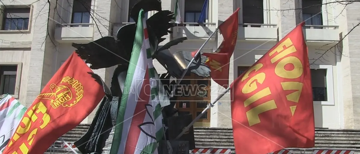 Almaviva, firmato l'accordo per il passaggio di 543 operatori alla società Covisian