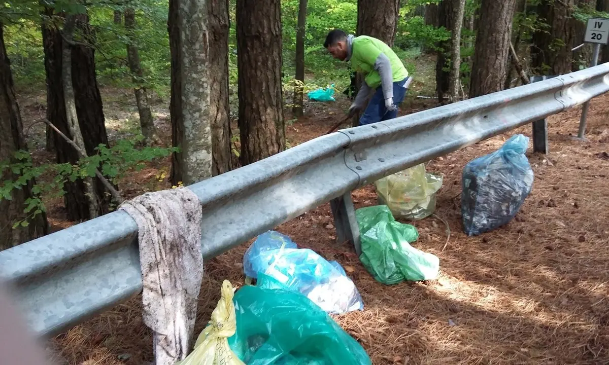 Puliamo l’Aspromonte: volontari in azione per liberare il Parco dai rifiuti abbandonati