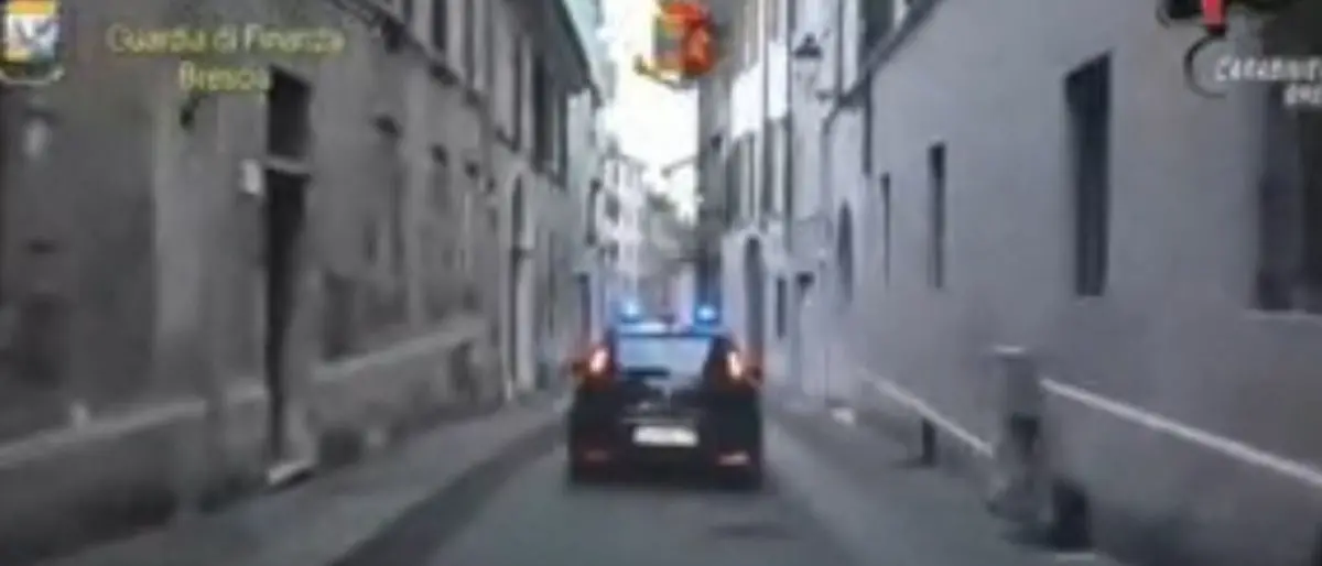 Estorsioni e usura con metodo mafioso: 15 arresti tra Calabria, Lombardia e Marche