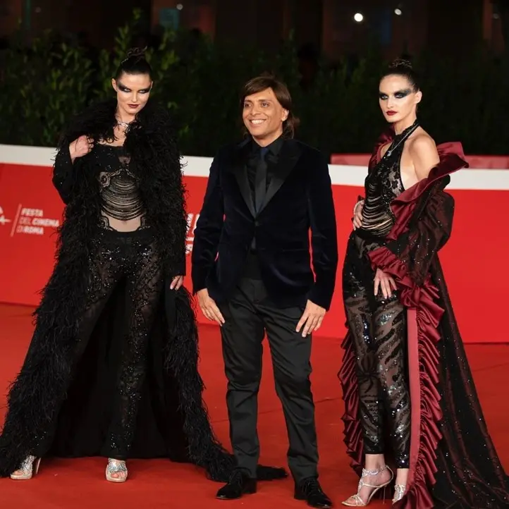 Festival del Cinema di Roma, le valchirie dello stilista calabrese Grande sfilano sul red carpet