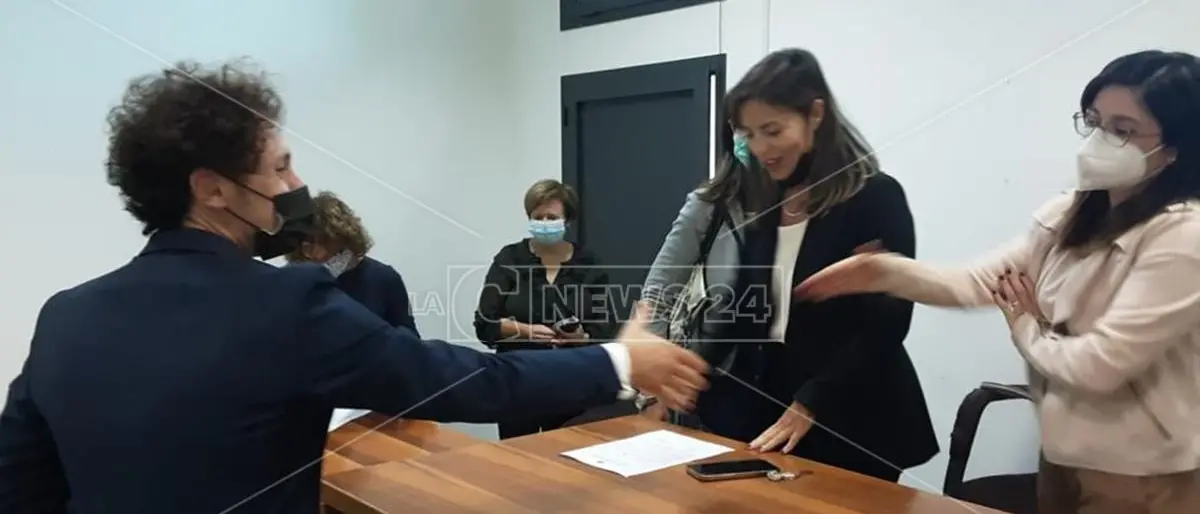 Regione, proclamati solo tre consiglieri mentre Occhiuto ancora aspetta: il pasticcio calabrese è servito