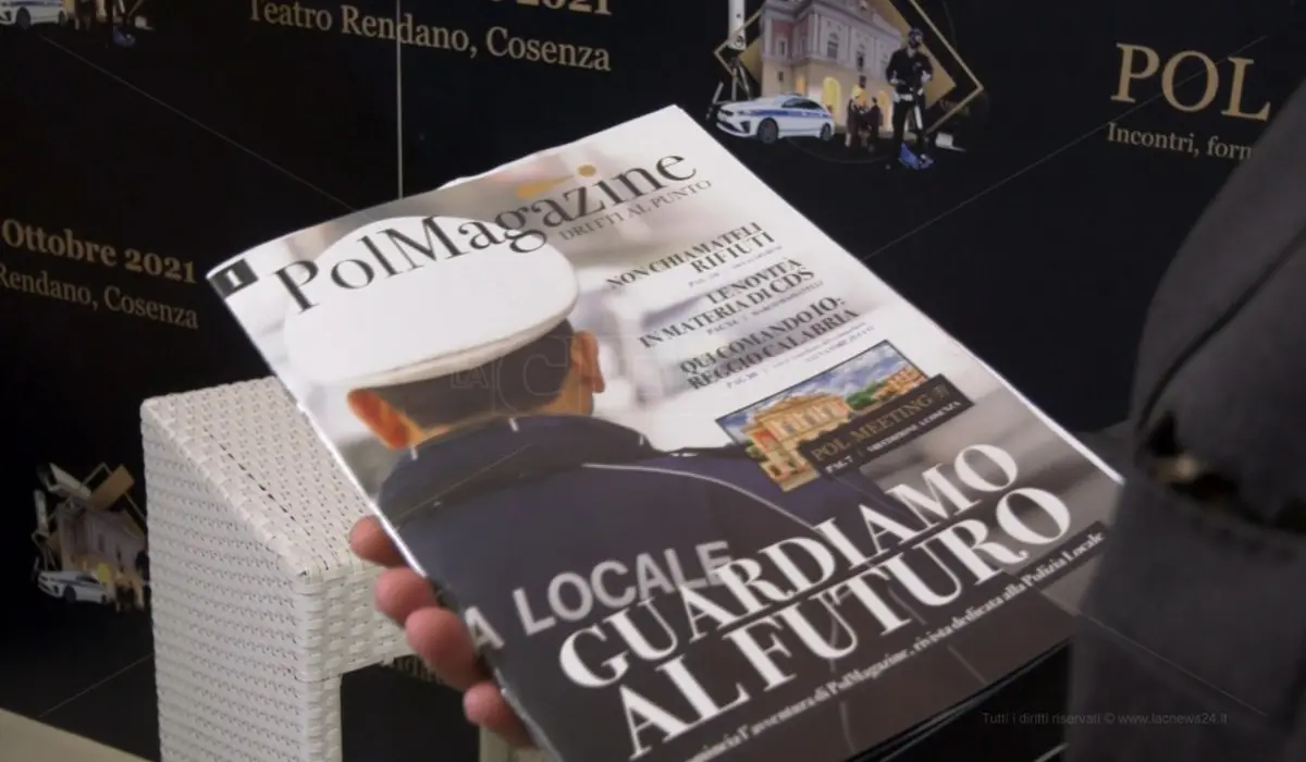 Nasce PolMagazine, la nuova rivista della polizia locale presentata a Cosenza