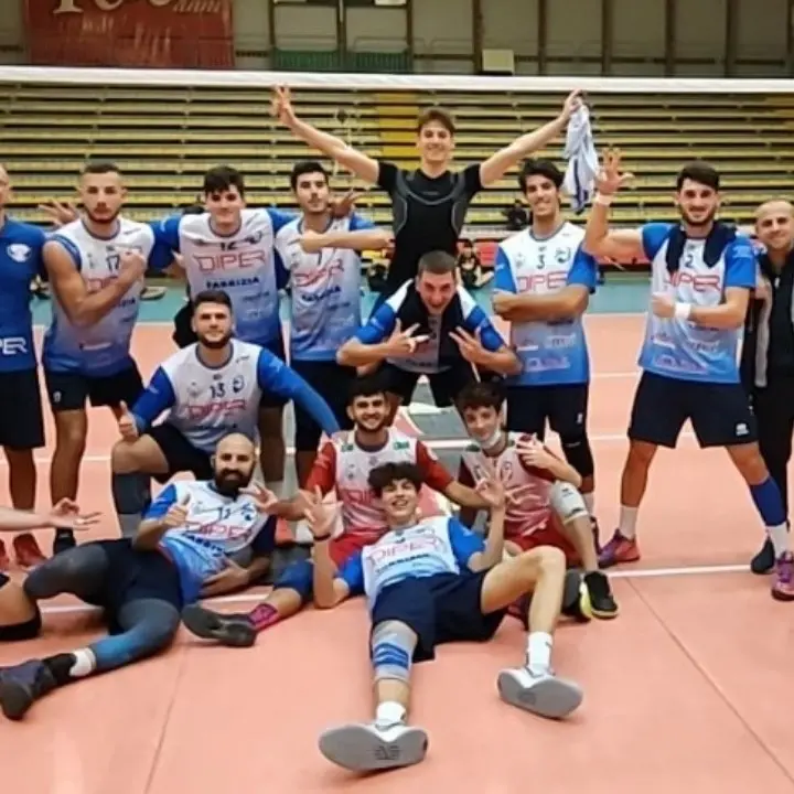 Serie B Volley, la Tonno Callipo ancora senza vittorie: nel derby successo per 3-0 del Cinquefrondi