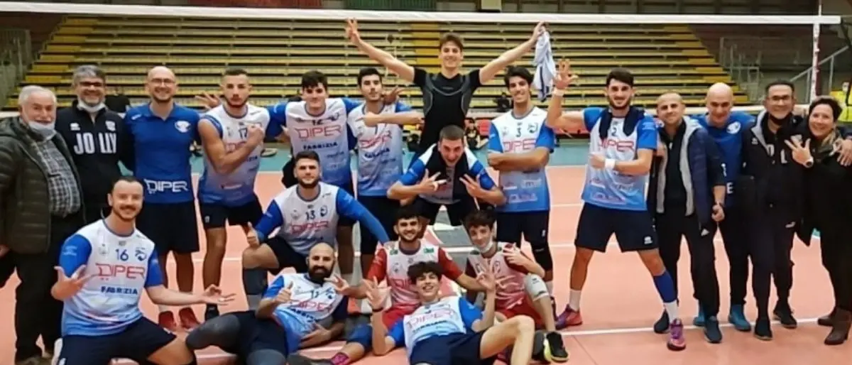 Serie B Volley, la Tonno Callipo ancora senza vittorie: nel derby successo per 3-0 del Cinquefrondi
