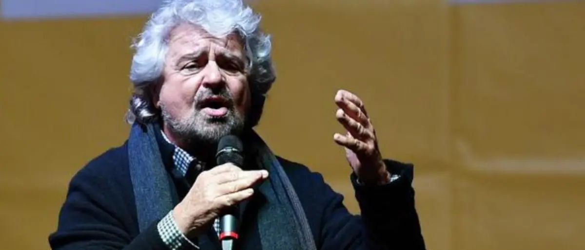 Reddito universale, Grillo rilancia: «Serve subito o rischiamo uno Squid game italiano»