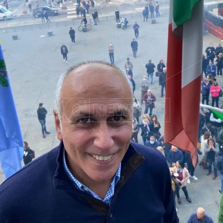 Cosenza, giovedì la proclamazione a sindaco di Franz Caruso
