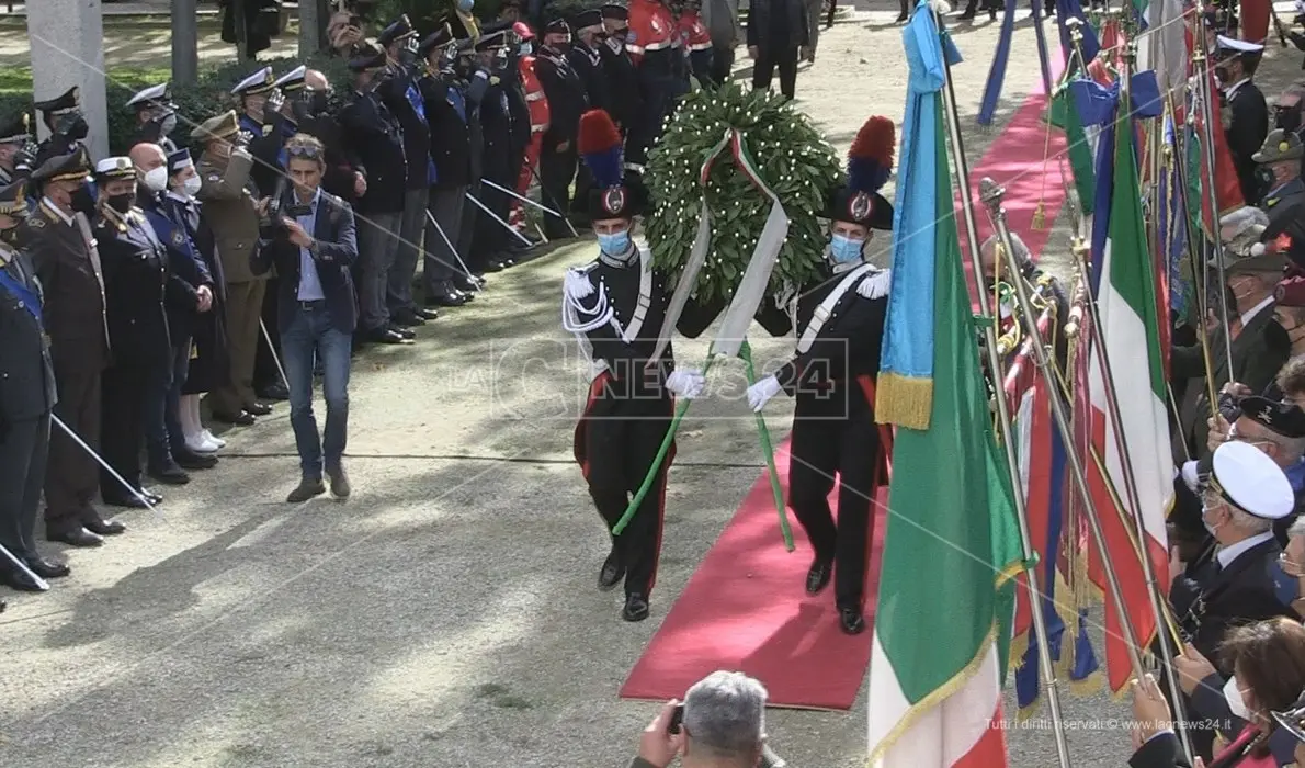 Festa del 4 novembre, il prefetto di Cosenza: «Grazie alle forze armate per l’impegno contro la pandemia»