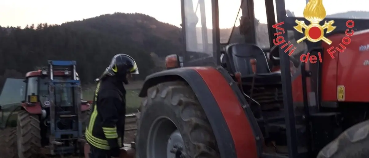 Sila, 25enne muore travolta da un trattore in località Fiego