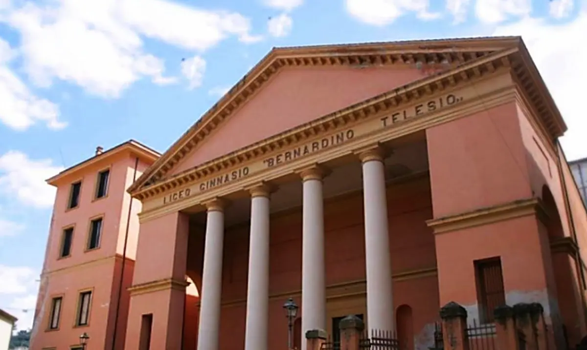 Cosenza, il liceo “Telesio” avrà una biblioteca tra le più grandi d’Europa