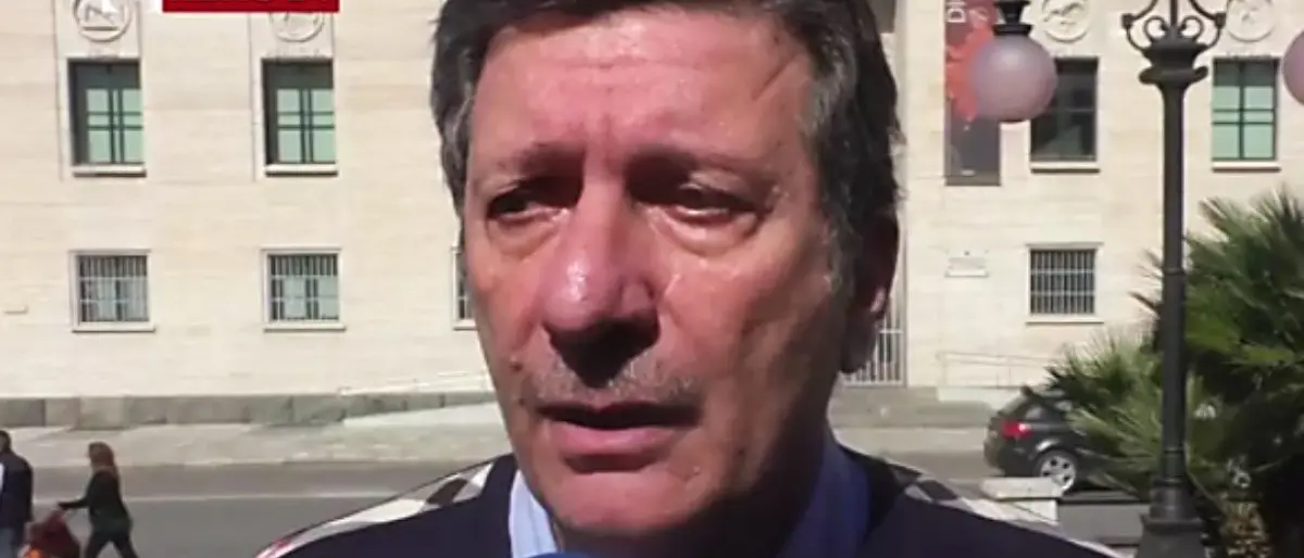 Sanitari no-vax, da maggio sospesi 80 operatori dell’Asp di Reggio. Il commissario: «Applicata la legge»