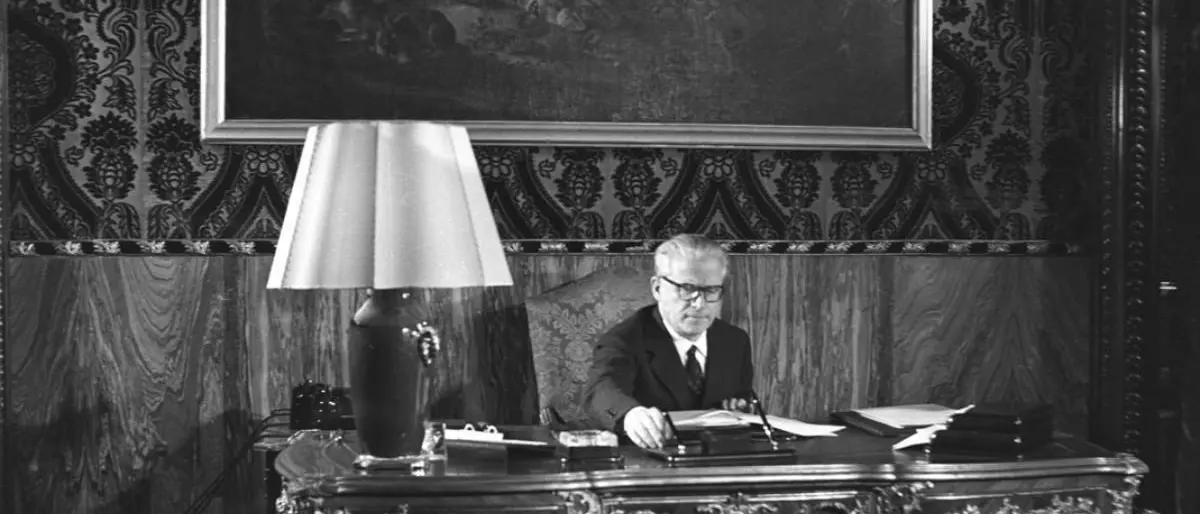 Giovanni Gronchi il primo presidente cattolico. Determinanti i voti di sinistra e missini