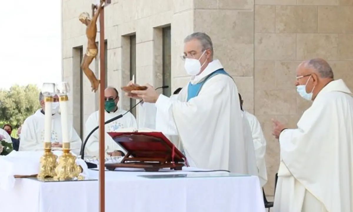 Paravati, il popolo di Natuzza si riunisce per commemorare l’arrivo della statua della Madonna