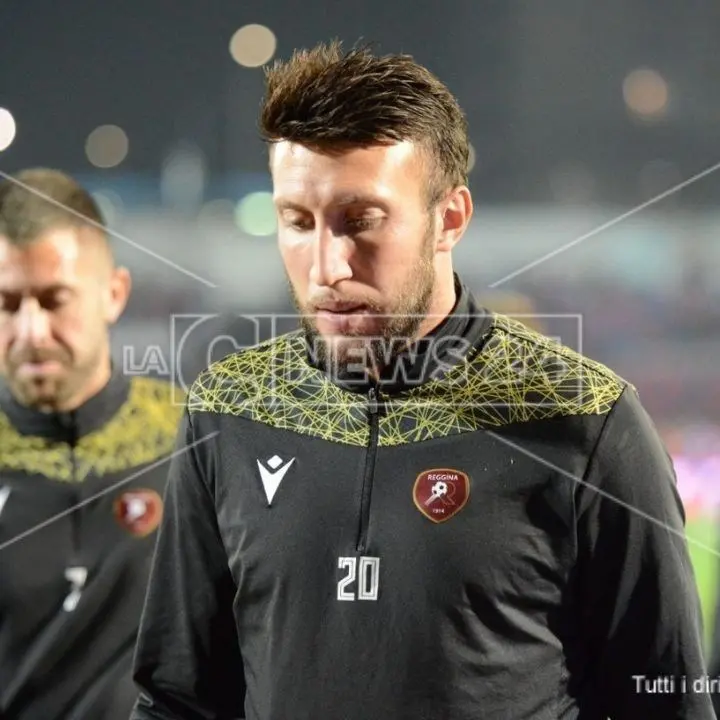 Serie B, il Cosenza sulle tracce di Vasco Regini: affare con la Reggina