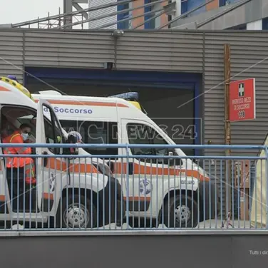 Cosenza, il reclutamento di personale di pronto soccorso rischia di lasciare le ambulanze senza medici