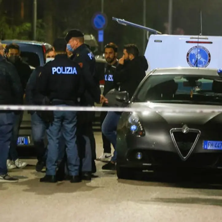 Uccide la compagna, i due figli piccoli e la suocera per poi togliersi la vita: orrore a Sassuolo