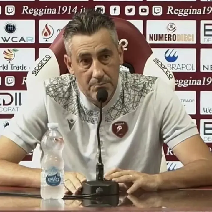 Serie B, cresce l’attesa per Reggina-Cremonese. Mister Aglietti: «Rapporto ottimo con Menez»