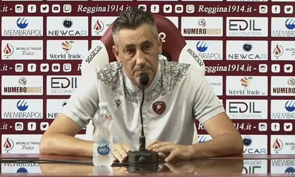 Serie B, cresce l’attesa per Reggina-Cremonese. Mister Aglietti: «Rapporto ottimo con Menez»