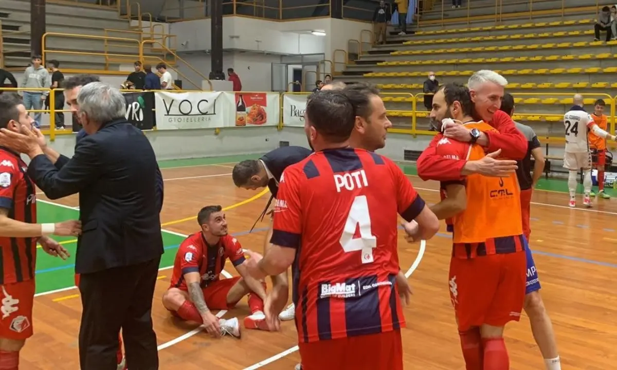 Serie A2 Futsal, il Cosenza espugna Catanzaro e consolida il primo posto. Ko per Bovalino e Futura