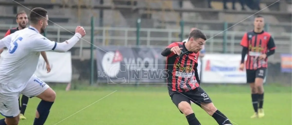 Eccellenza Calabria, statistiche e classifica marcatori: doppietta per il tuttofare Crispino