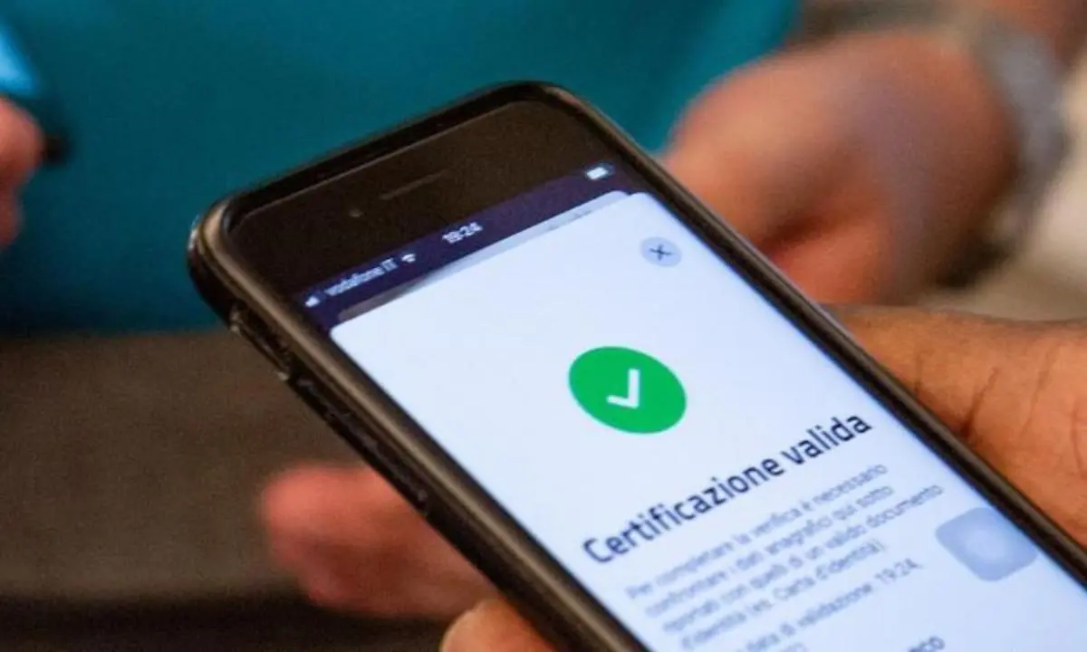 Super Green pass, in arrivo la stretta ai no vax: oggi le nuove regole in Consiglio dei ministri