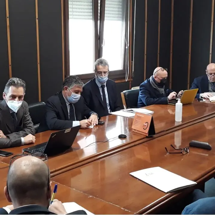 Convenzione Comune-Eni scaduta da 10 anni: la multinazionale chiede tempo ma Voce non ci sta