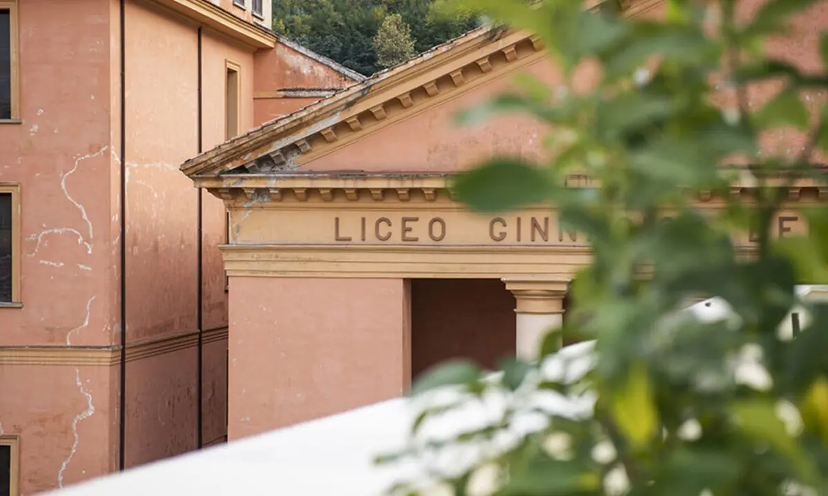 Cosenza, al liceo Telesio uno dei musei zoologici più grandi d’Italia: al suo interno più di 600 animali