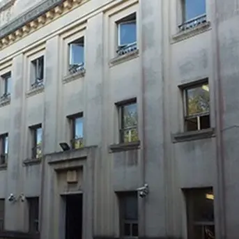 Vibo Valentia, entra in tribunale con un coltello nella borsa: denunciata 55enne