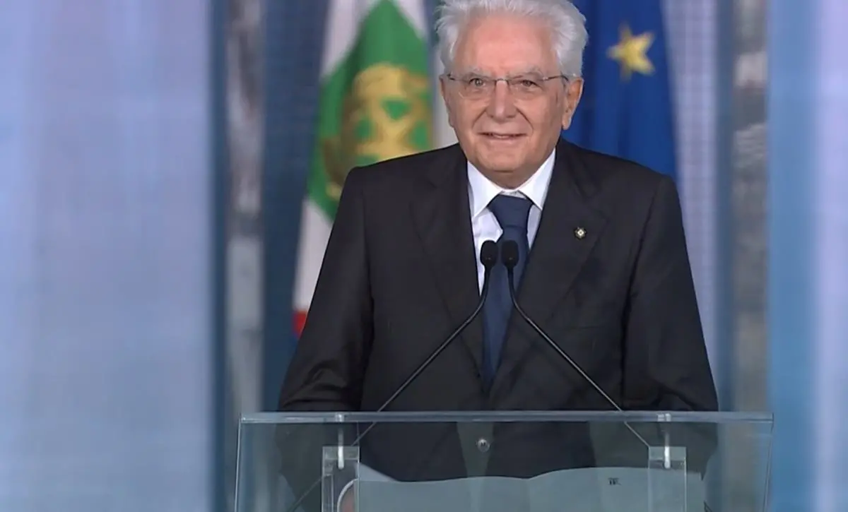 Mattarella premia una scuola vibonese: «La loro creazione utile per un’agricoltura sostenibile»