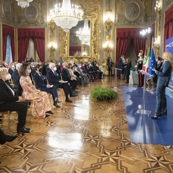 Cavalieri al Merito, premiati da Mattarella anche cinque calabresi: ecco chi sono e le loro storie