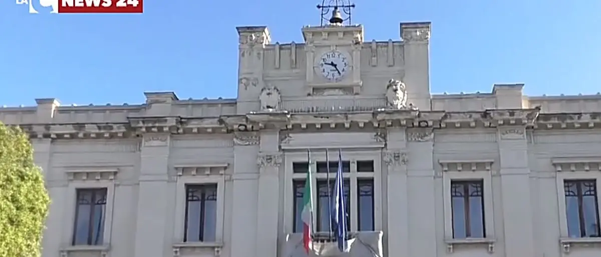 Reggio, la maggioranza va avanti: avviate le consultazioni sulla nuova Giunta