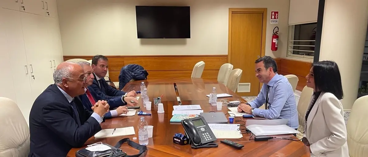 Sanità Calabria, i sindacati al tavolo con Occhiuto: «Ora una cabina di regia per i fondi del Pnrr»