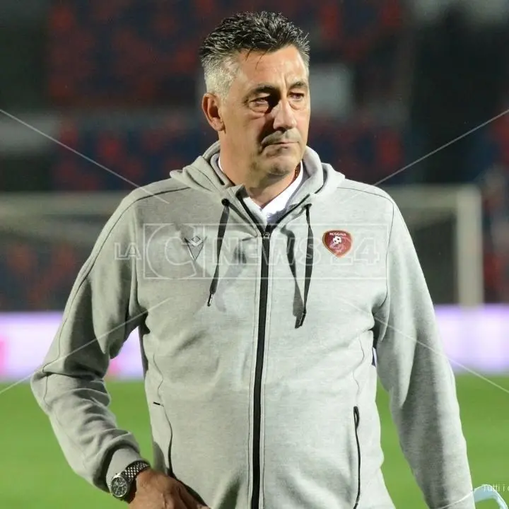 Verso Lecce-Reggina, Aglietti lancia la sfida a Baroni: «Non giocheremo per lo 0-0»