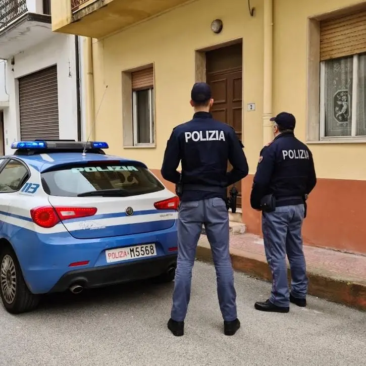 Fuga di gas in un appartamento a Gioia Tauro: 92enne salvata dai poliziotti